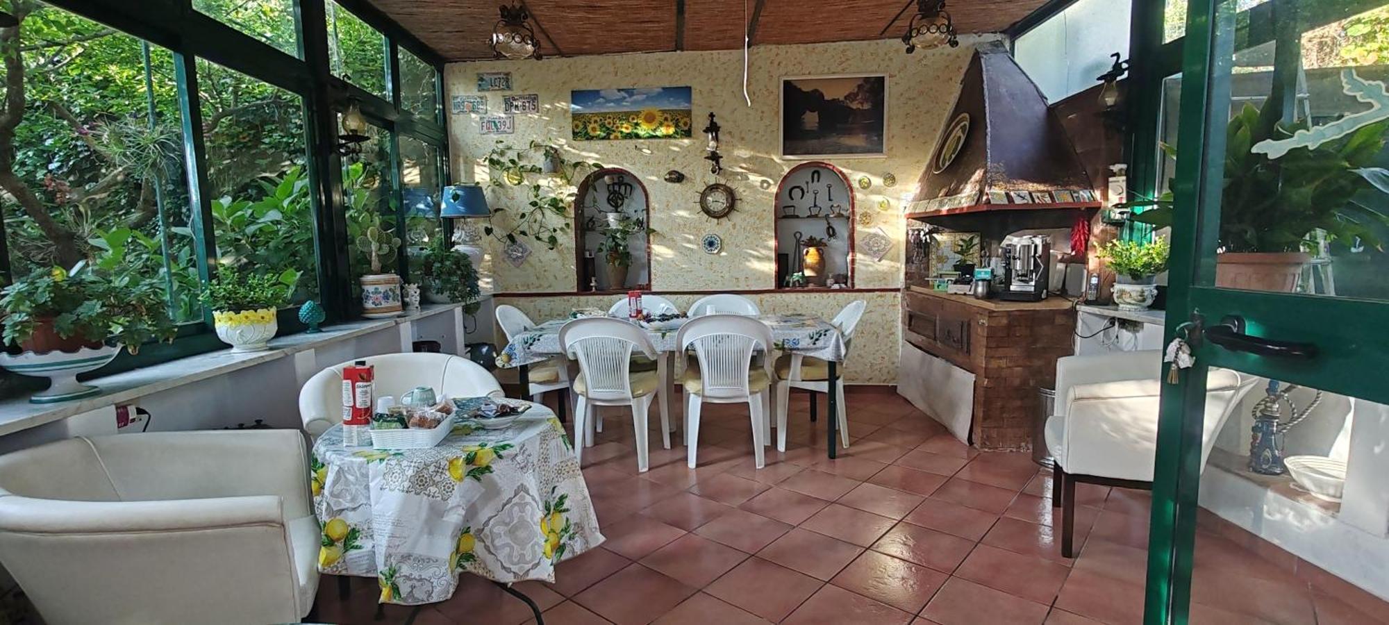 Villa Dei Fiori B&B Capri Exterior photo